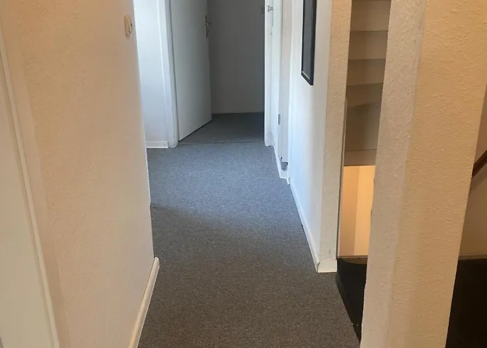 Zimmervermittlung Hemelingen Lägenhet *